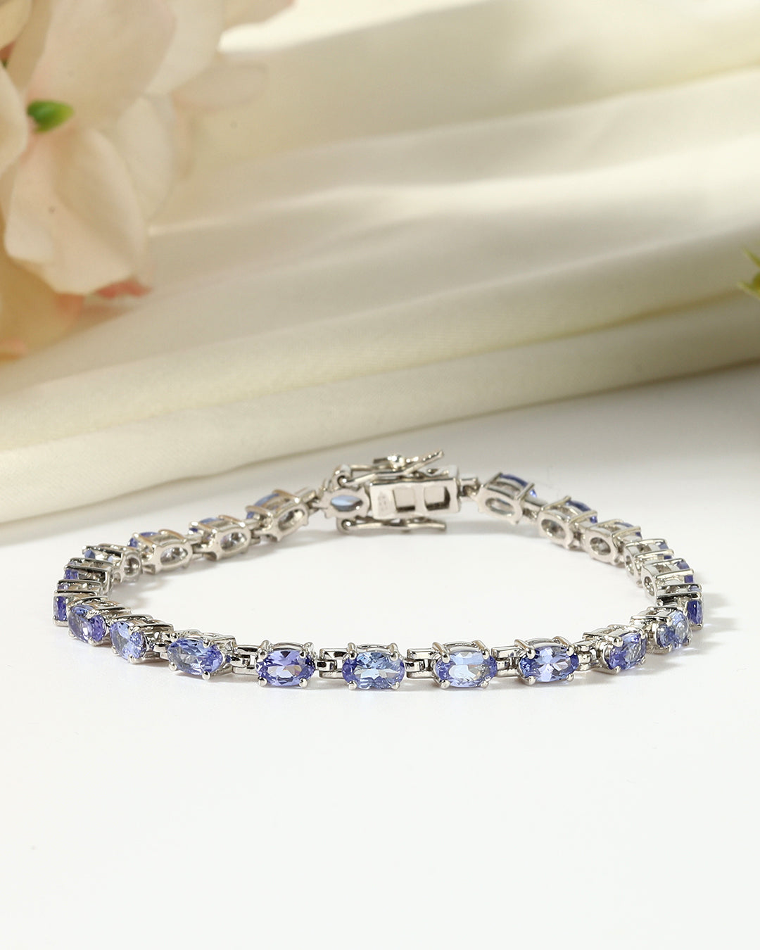 Classic Oval Tanzanite Tennis Linear Bracelet