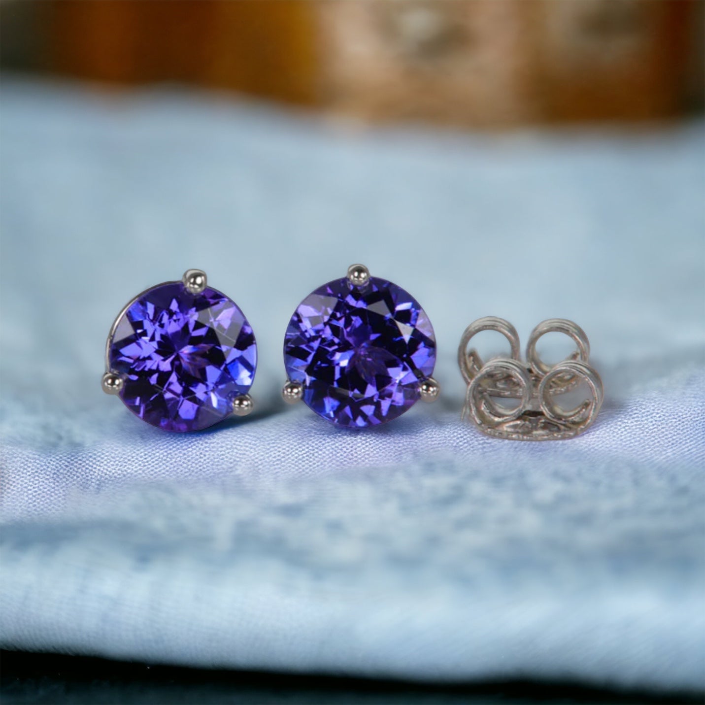 Minimal Three prong Round Tanzanite stud earrings